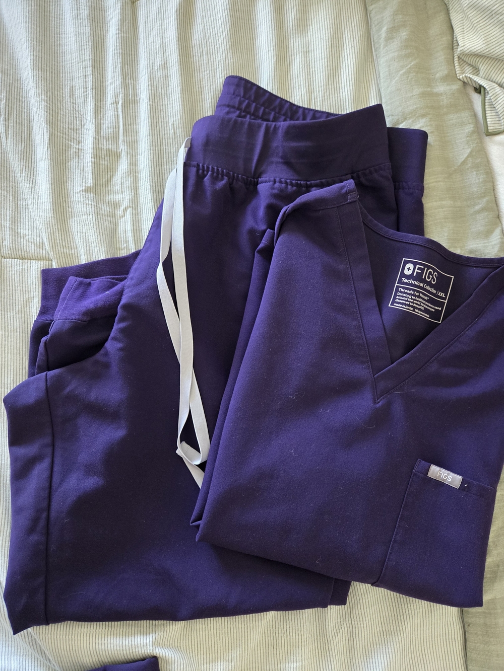 FIGS- SET Womens Jogger Scrub Pant 3XLP Catarina Top 2XL Set Purple Jam PO#5298